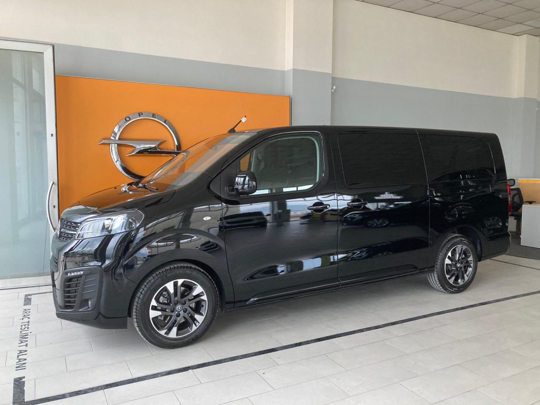 Opel zafira 8+1